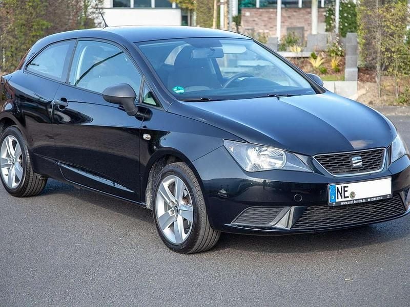 Second-hand Seat Ibiza Reference 69 CP (50 kW) 2013 Negru Hatchback