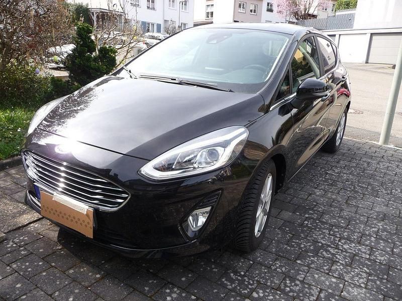 Gebraucht Ford Fiesta Titanium 95 PS (69 kW) 2020 Schwarz Kleinwagen