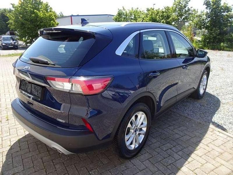 Gebraucht Ford Kuga Titanium 224 PS (164 kW) 2021 Blau SUV