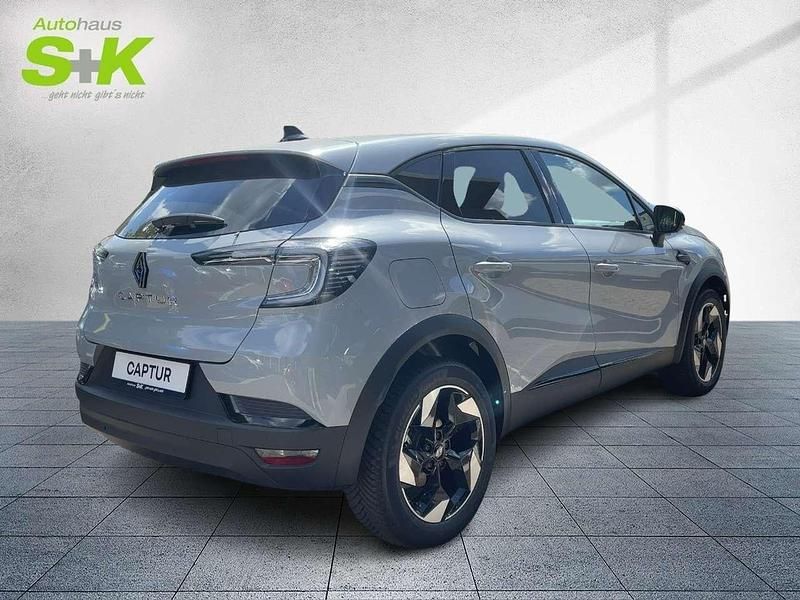 Neu Renault Captur Techno 92 PS (67 kW) 2025 Grau (rafalgrau metallic (grau)) SUV