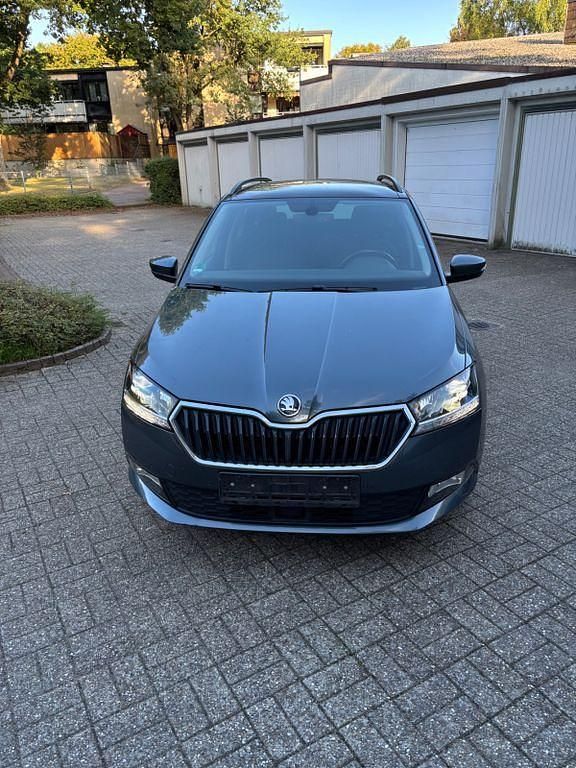 Gebraucht 2021 Skoda Fabia Ambition Kombi | 11.900 € (Superpreis) - Bild 1/4