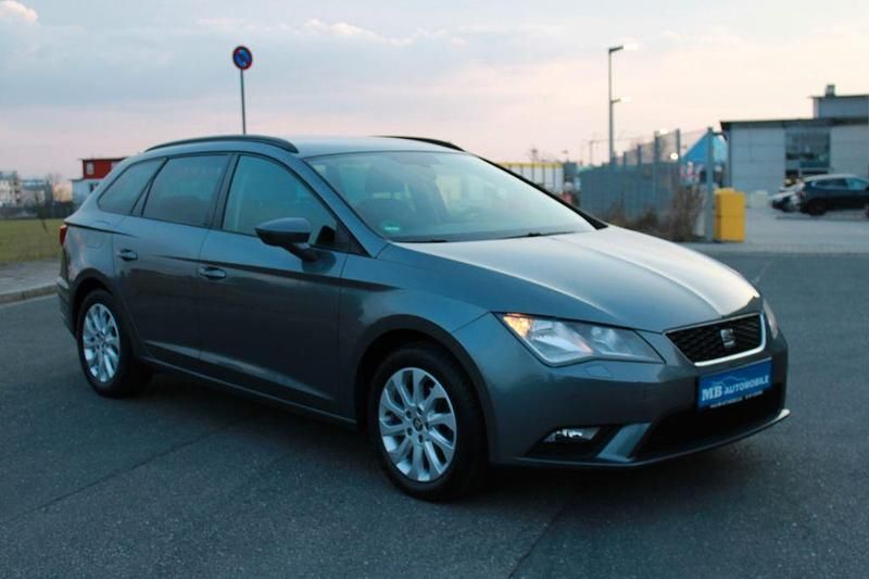 Gebraucht Seat Leon ST Style 105 PS (77 kW) 2014 Grau Kombi