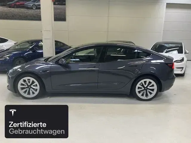 Occasion Tesla Model 3 RWD 283 kW (385 ch) 2022 Argent Berline