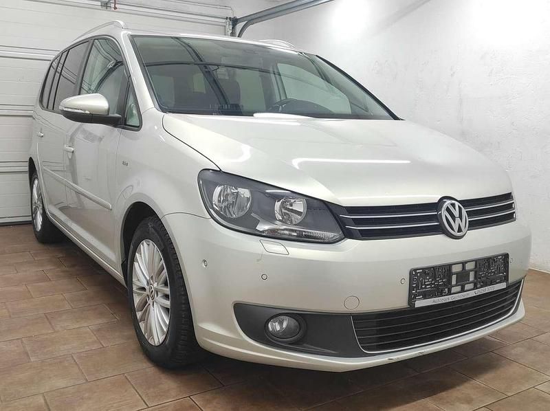 Gebraucht VW Touran 105 PS (77 kW) 2014 Silver leaf metallic Van / Kleinbus