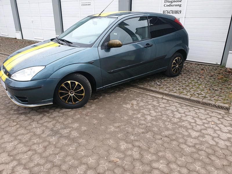 Brugt Ford Focus ST-Line 75 HK (55 kW) 2002 Grøn Hatchback