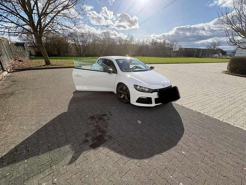 Second-hand VW Scirocco R 265 CP (194 kW) 2011 Alb Coupe