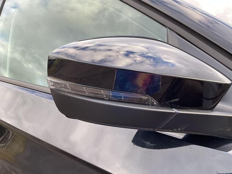 Gebraucht VW T-Cross Life 110 PS (80 kW) 2022 Schwarz SUV