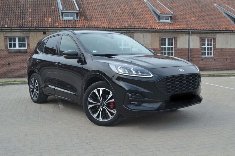 Obsidianschwarz metallic Gebraucht 2022 Ford Kuga ST-Line X SUV | 19.999 € (Superpreis) - Bild 1/4