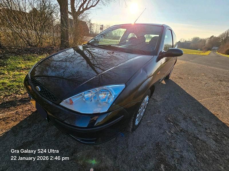 Usata Ford Focus 100 CV (73 kW) 2004 Nero Utilitaria