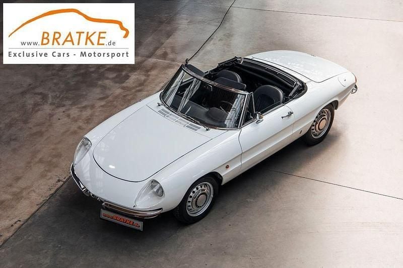 Weiß Gebraucht 1966 Alfa Romeo Spider Cabrio | 48.966 € - Bild 1/4