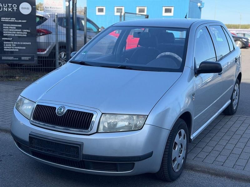 Gebraucht Skoda Fabia Classic 75 PS (55 kW) 2002 Silber Limousine