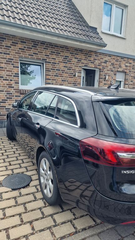 Gebraucht Opel Insignia Innovation 136 PS (100 kW) 2017 Schwarz Kombi