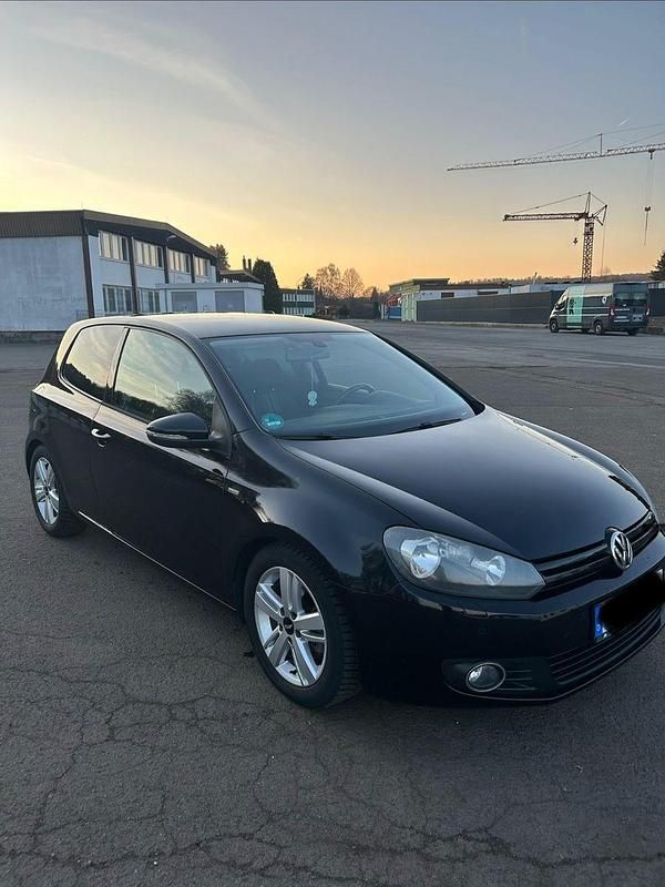 Gebraucht VW Golf VII Match 122 PS (89 kW) 2012 Schwarz Limousine