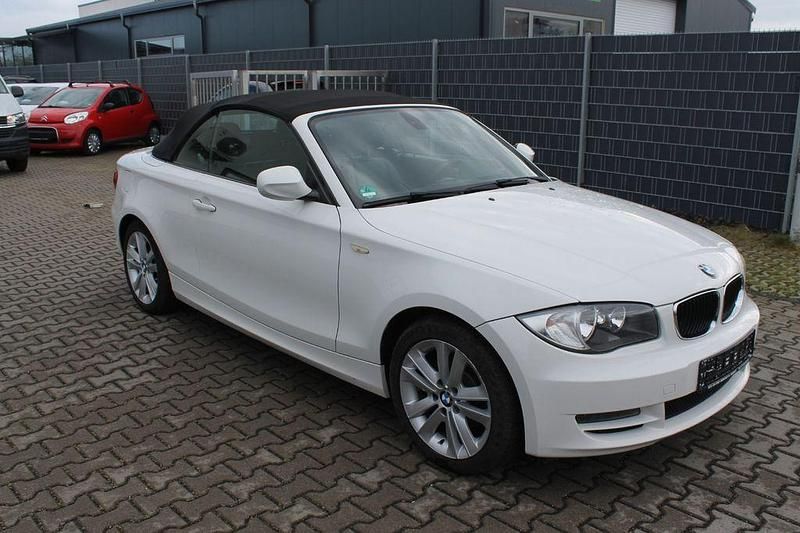 Gebraucht BMW 118 Cabriolet 143 PS (105 kW) 2010 Weiß Cabrio
