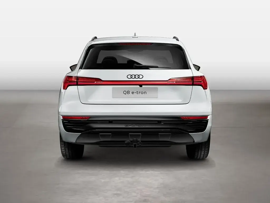 Gebraucht Audi Q8 e-tron Advanced Plus 250 kW (340 PS) 2023 Weiß SUV
