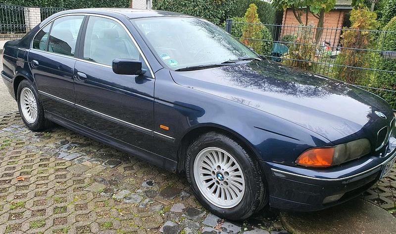 Blau Gebraucht 1998 BMW 535 Limousine | 3.000 € (Superpreis) - Bild 1/1