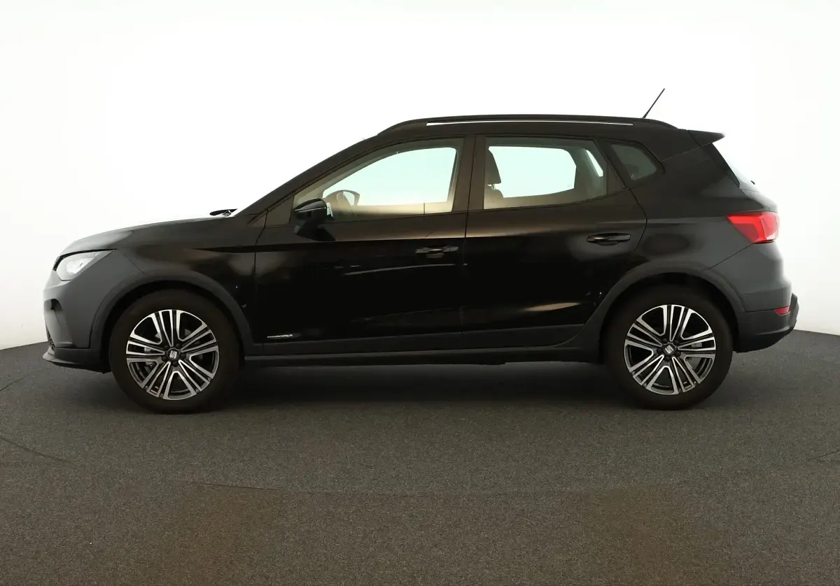Gebraucht Seat Arona Style 116 PS (85 kW) 2024 Mitternachtsschwarz metallic SUV