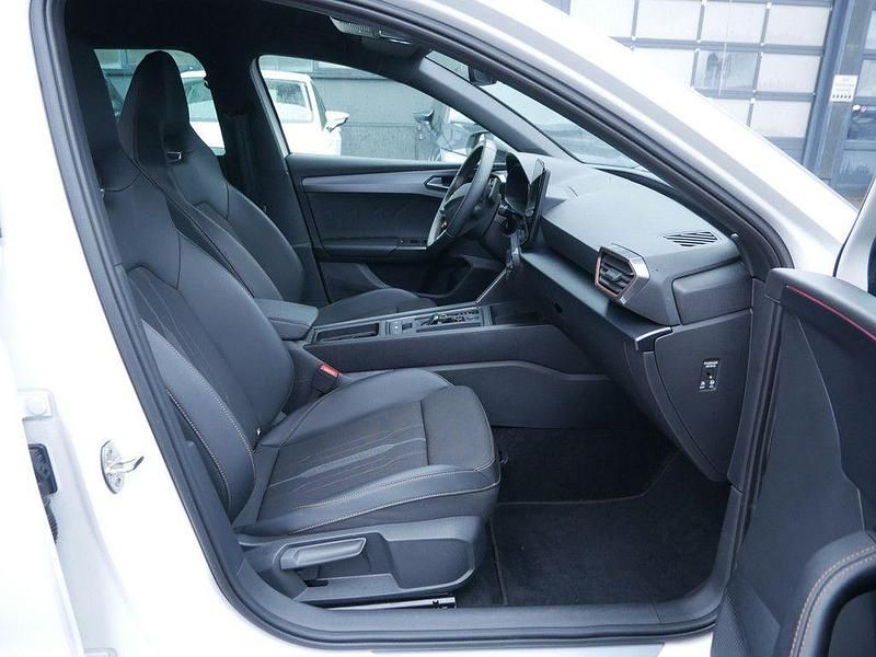 Gebraucht Cupra Leon VZ 310 PS (228 kW) 2024 Weiß Limousine