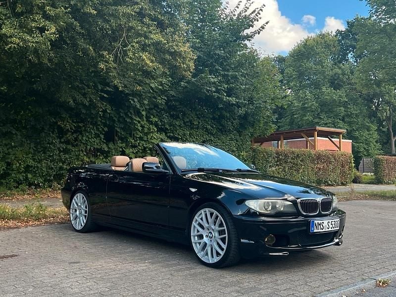 Schwarz Gebraucht 2004 BMW 320 Cabriolet Cabrio | 7.499 € (Superpreis) - Bild 1/4