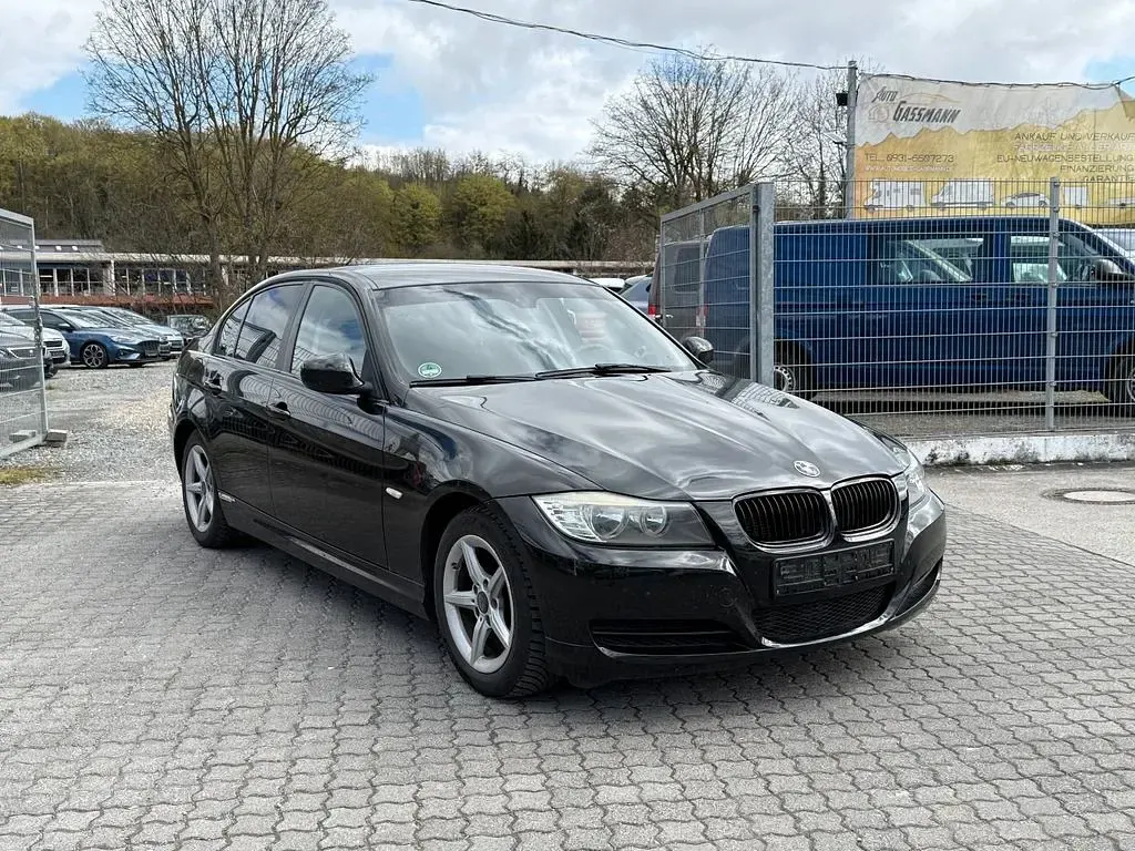 Gebraucht BMW 316 Comfort Edition 116 PS (85 kW) 2009 Schwarz Limousine