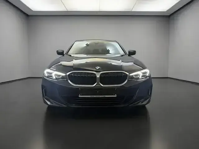 Gebraucht BMW 320 Shadowline 190 PS (139 kW) 2023 Schwarz Limousine