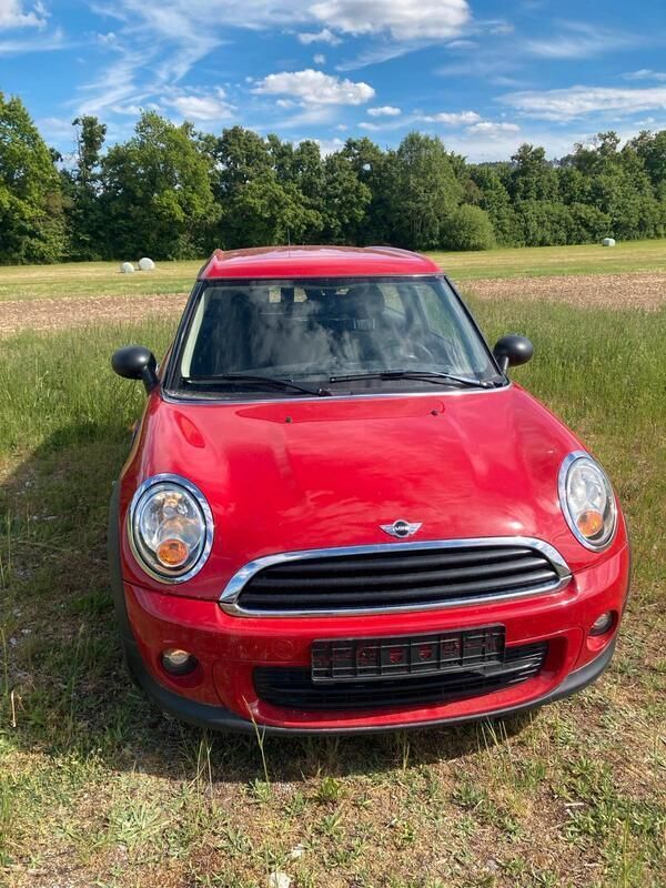 Rot Gebraucht 2014 Mini One Clubman Kombi | 6.600 € (Fairer Preis) - Bild 1/4