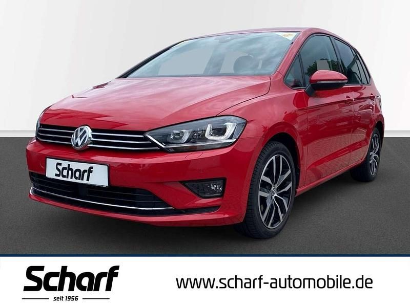 Rot Gebraucht 2017 VW Golf Sportsvan Van / Kleinbus | 15.890 € (Fairer Preis) - Bild 1/4