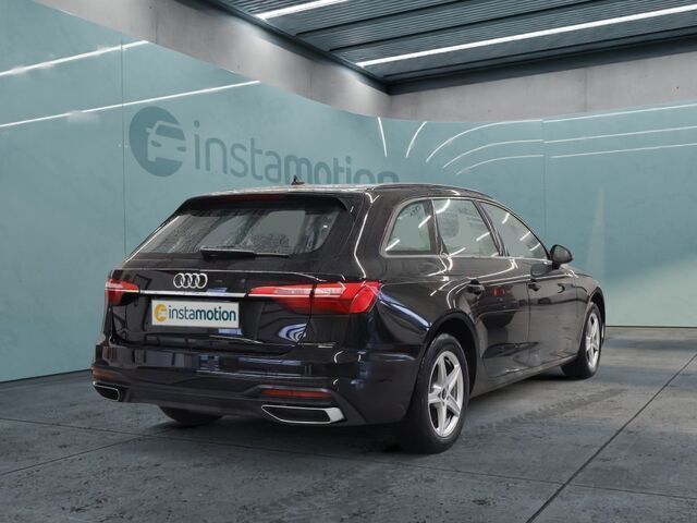Gebraucht Audi A4 163 PS (119 kW) 2024 Schwarz Kombi