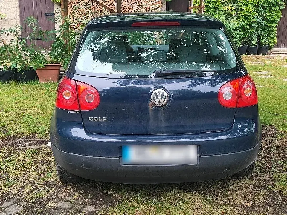 Gebraucht VW Golf V 75 PS (55 kW) 2004 Blau Kleinwagen