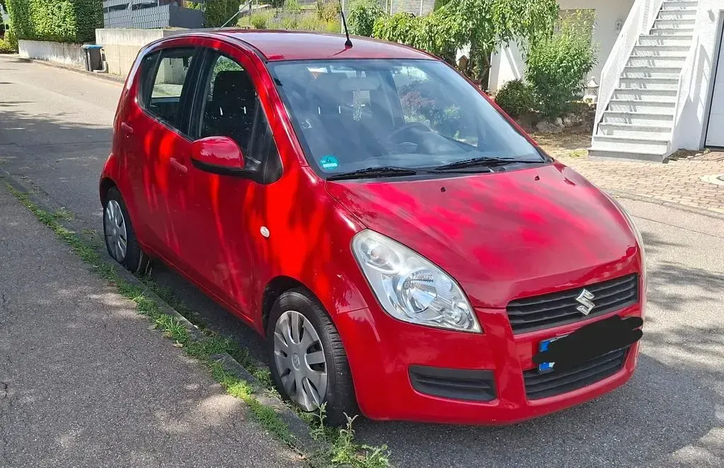 Gebraucht Suzuki Splash Club 65 PS (47 kW) 2009 Rot Kleinwagen