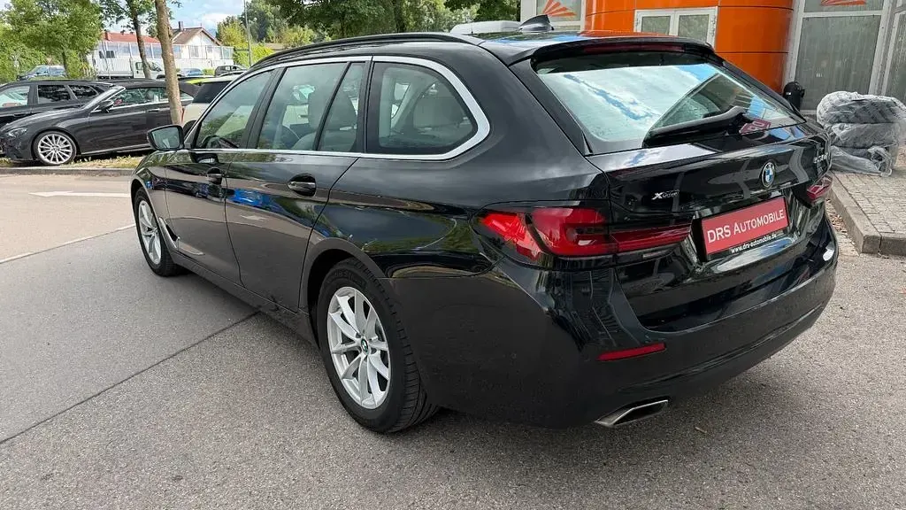 Gebraucht BMW 530 286 PS (210 kW) 2022 Schwarz Limousine