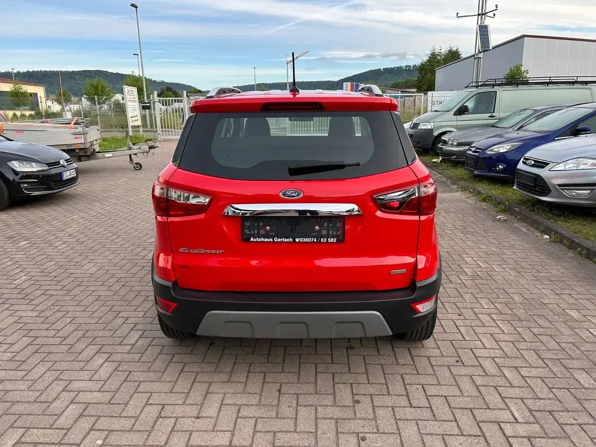 Gebraucht Ford Ecosport Titanium 125 PS (91 kW) 2018 Rot SUV