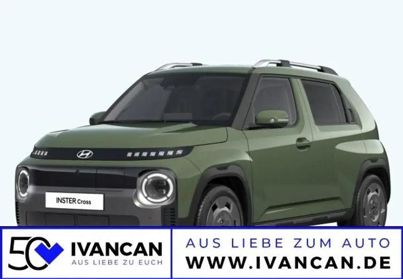 Tomboy khaki Neu 2025 Hyundai Inster Kleinwagen | 30.590 € (Fairer Preis) - Bild 1/1