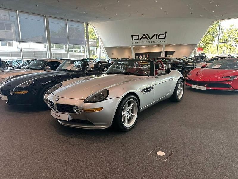 Silber Gebraucht 2001 BMW Z8 Sport Line Cabrio | 177.900 € - Bild 1/4