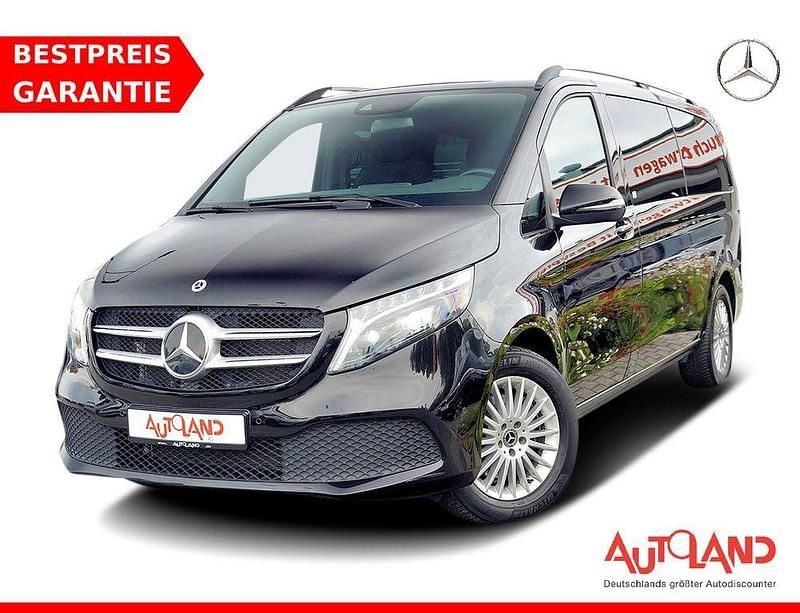 Schwarz Gebraucht 2024 Mercedes V300 Van / Kleinbus | 59.890 € (Superpreis) - Bild 1/4