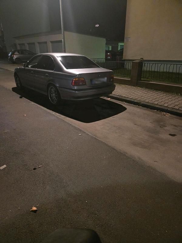 Gebraucht BMW 525 192 PS (141 kW) 2000 Silber Limousine