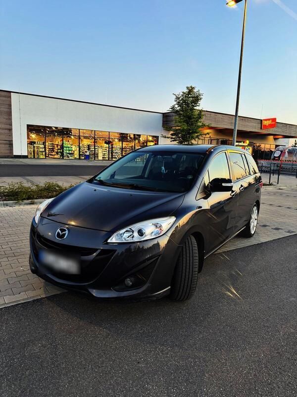 Grau Gebraucht 2013 Mazda 5 Van / Kleinbus | 4.800 € - Bild 1/4