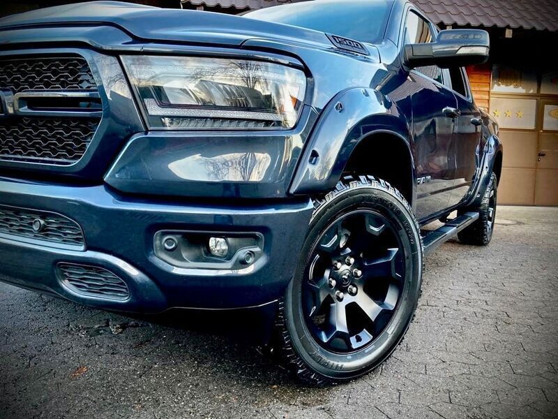 Gebraucht Dodge Ram 428 PS (314 kW) 2019 Rot Pickup