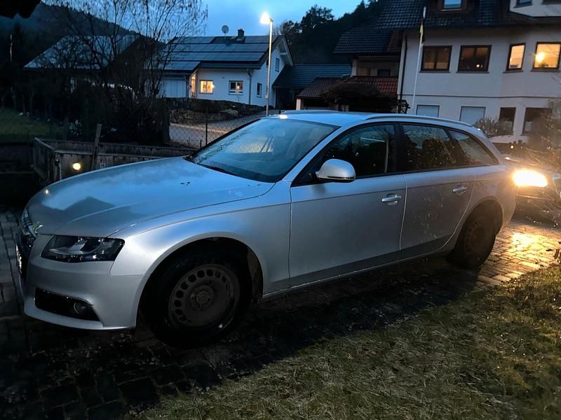 Gebraucht Audi A4 2008 Silber Kombi