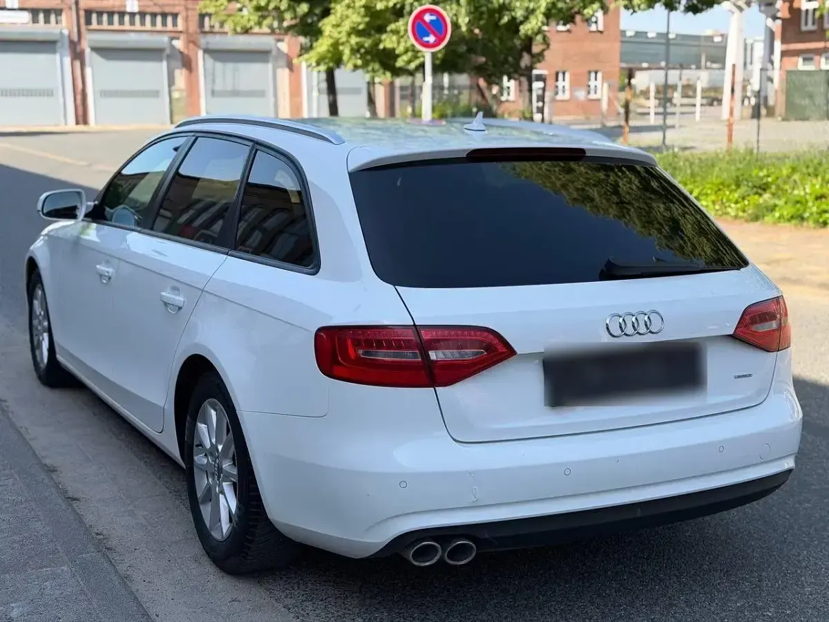 Używany Audi A4 190 KM (139 kW) 2014 Biały Kombi