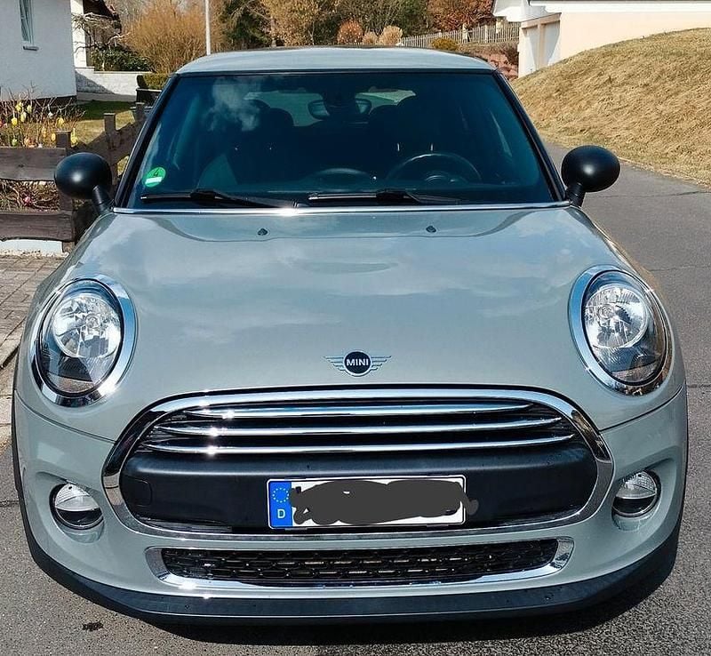 Gebraucht Mini ONE 102 PS (75 kW) 2019 Grau Kleinwagen