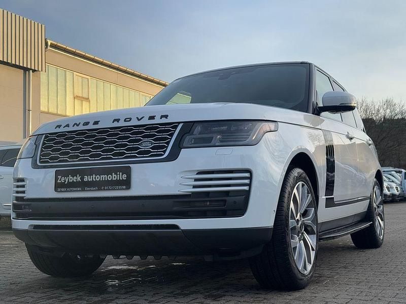 Weiß Gebraucht 2021 Land Rover Range Rover SUV | 54.900 € - Bild 1/4