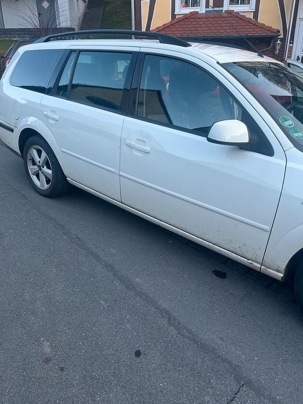 Gebraucht Ford Mondeo 140 PS (102 kW) 2006 Weiß Kombi