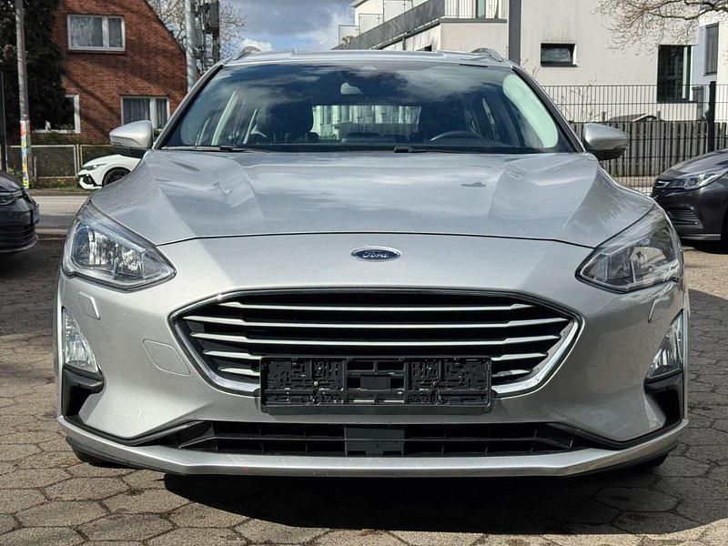 Second-hand Ford Focus 125 CP (91 kW) 2019 Argintiu Break