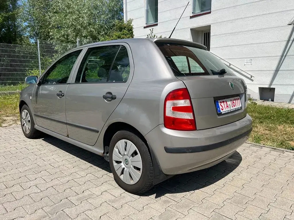 Gebraucht Skoda Fabia Ambiente 75 PS (55 kW) 2006 Beige Limousine