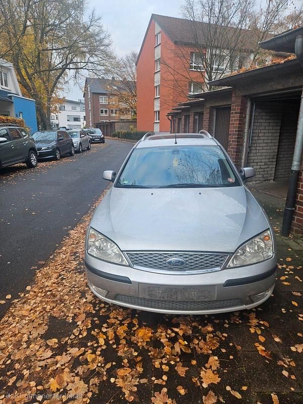 Silber Gebraucht 2005 Ford Mondeo Ghia Kombi | 1.500 € (Superpreis) - Bild 1/4