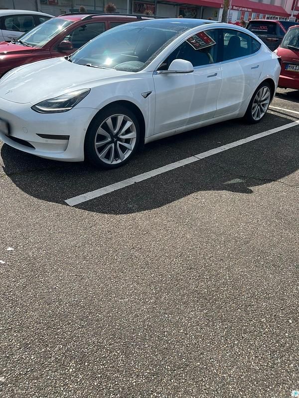 Gebraucht Tesla Model 3 335 kW (456 PS) 2020 Weiß Limousine