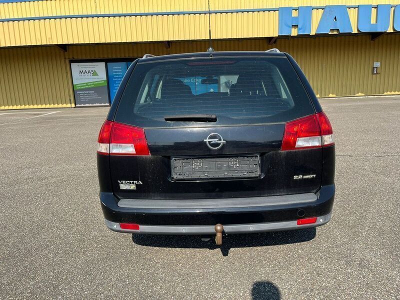 Gebraucht Opel Vectra Elegance 155 PS (114 kW) 2004 Saphirschwarz mi2 Kombi