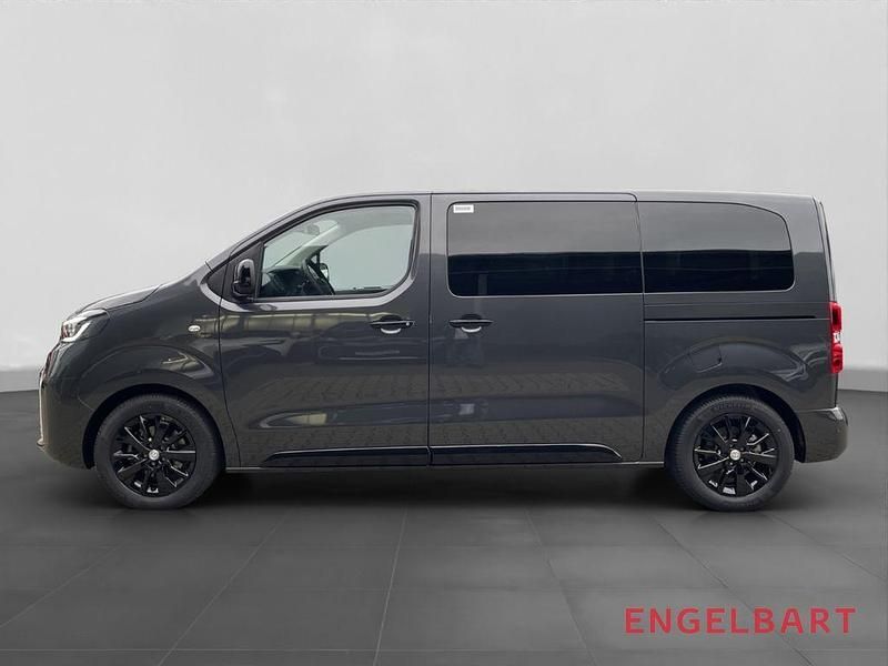 Gebraucht Toyota Proace Verso Lounge 177 PS (130 kW) 2025 Grau Kombi