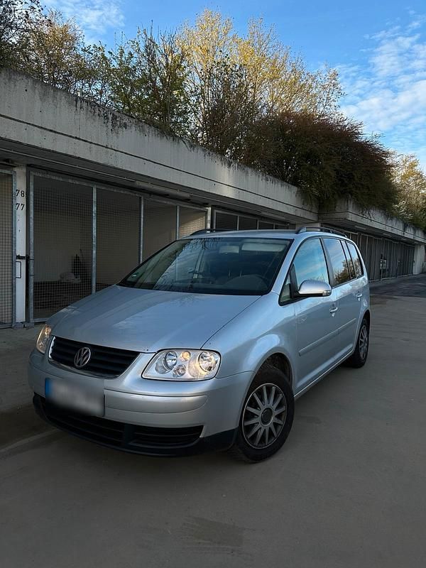 Gebraucht VW Touran 140 PS (102 kW) 2006 Silber Van / Kleinbus
